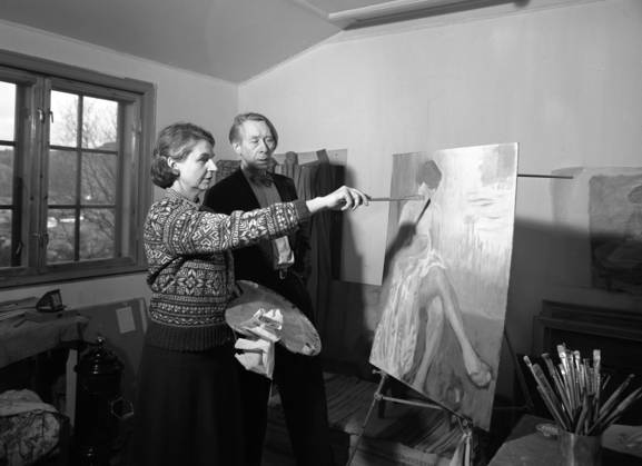 Historical photos 19530606 Composer Harald Saeverud in his home at ...