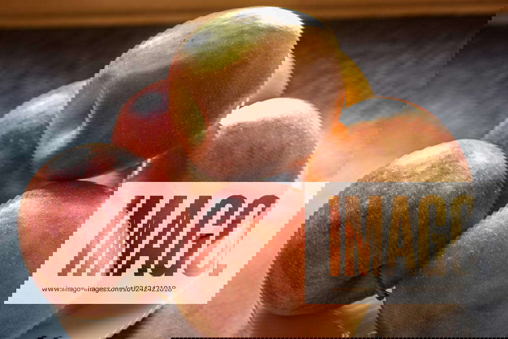 Red cheeked apples on plate , 32014824, Apple, Apples, Bodensee