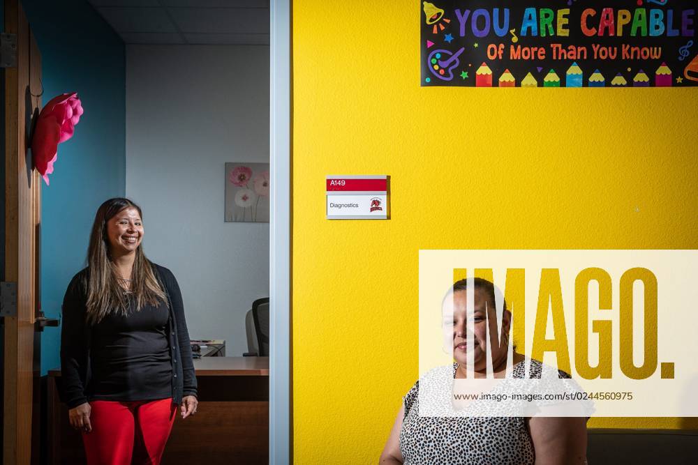 Syndication The Corpus Christi Caller Times Lorinda Benavidez, left