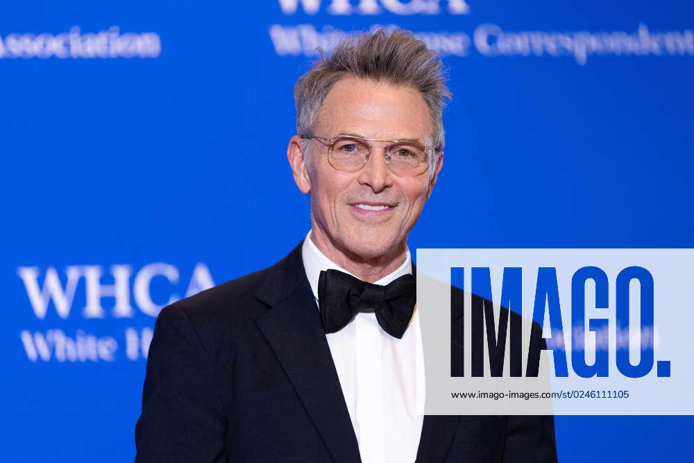 Tim Daly arrives for the 2023 White House Correspondents Association