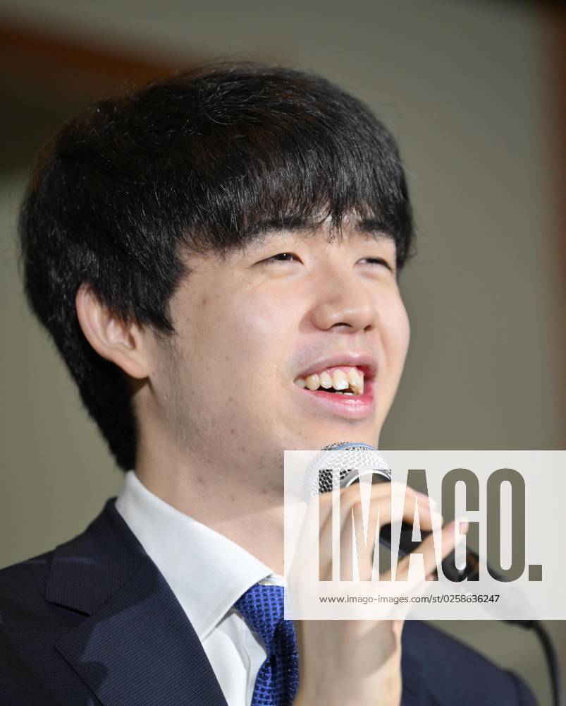 Fujii joins Habu as only player in shogi history with 7 titles Shogi ...