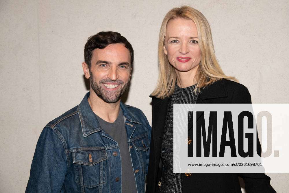 PFW - Louis Vuitton Cocktail Photocall Designer Nicolas Ghesquiere and Delphine  Arnault attend the