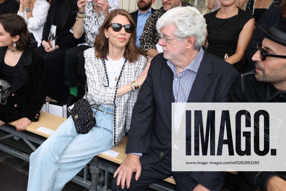 CHANEL auf X: „Sofia Coppola at the premiere of her movie The