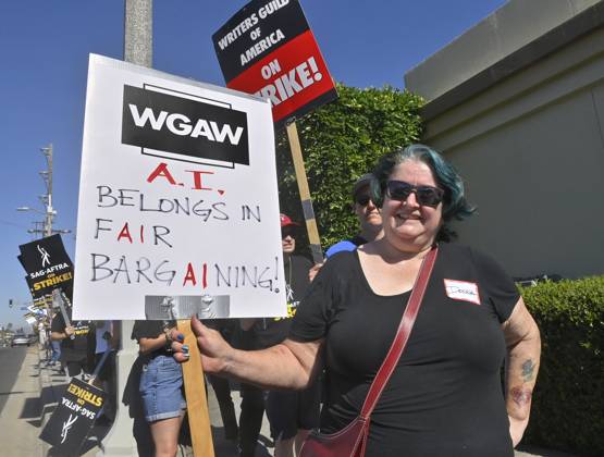 Members of the SAG-AFTRA actors union join writers on the picket lines ...