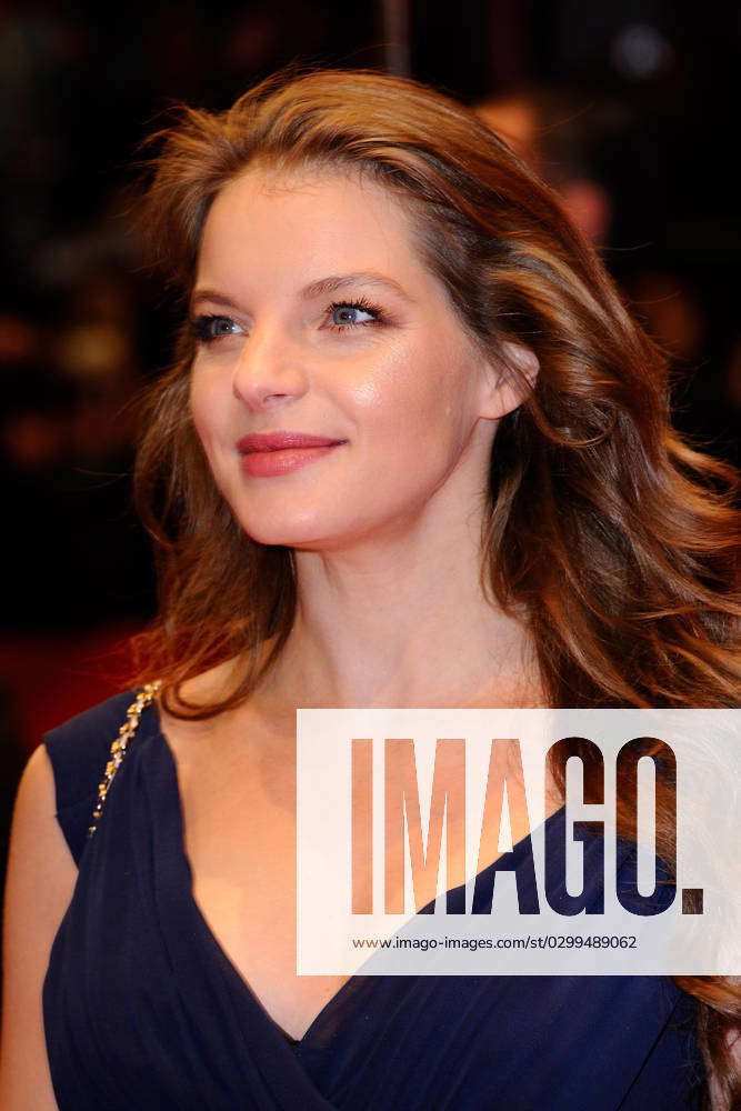 64th Berlinale - La Belle Et La Bete Premiere Yvonne Catterfeld ...