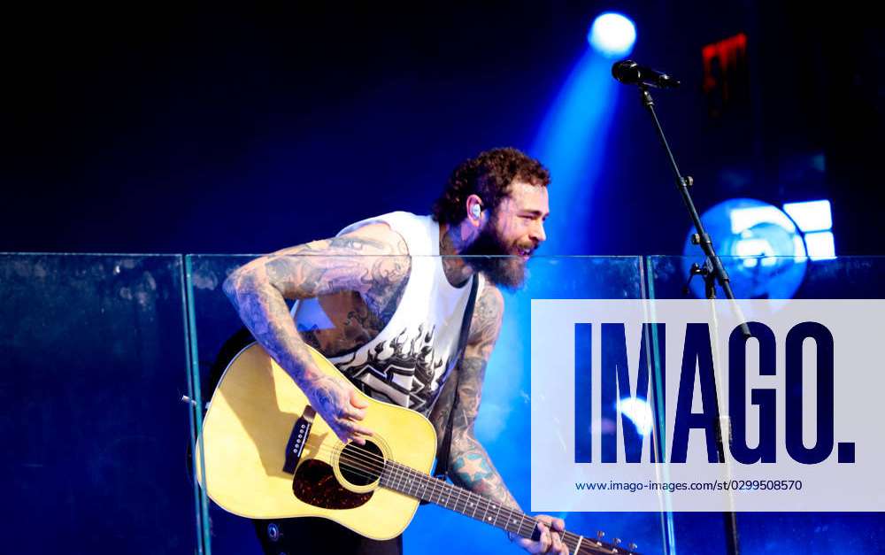 New York, USA. July 18, 2023, New York City, New York: (NEW) Post Malone  Performing live on TSX Stage at Times Square. July 18, 2023, New York, USA:  American rapper Austin Richard