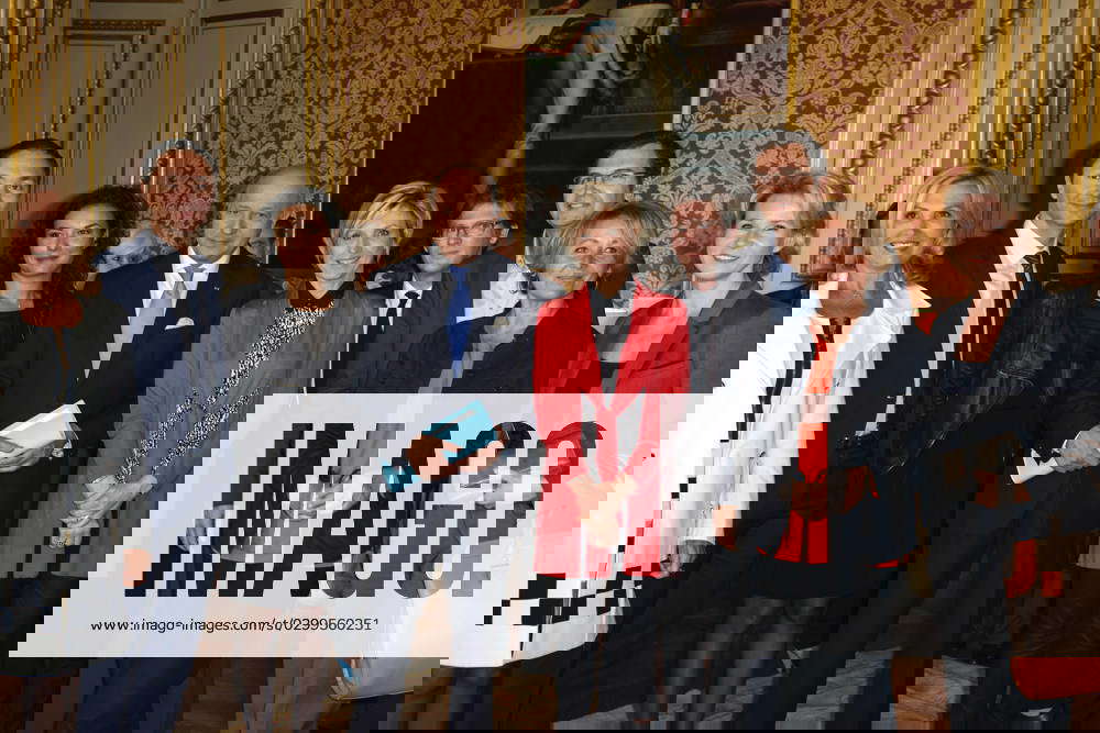 Laurent Fabius Receives TV Weather Presenters Paris Laurence