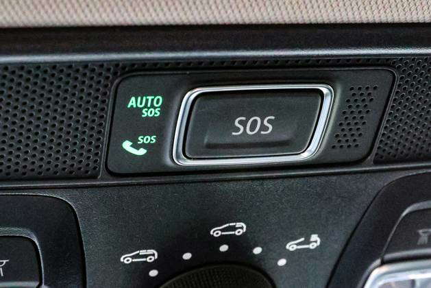 Symbol photo passenger car, the new Mitsubishi ASX 2023, SUV, reversing ...