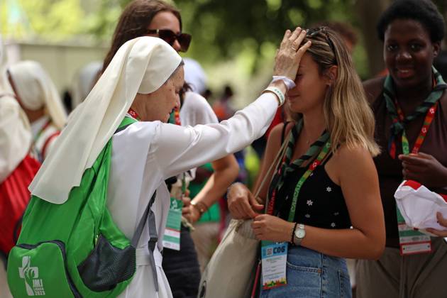 World Youth Day Day 2 - Lisbon Young people gather at the Salesian work ...