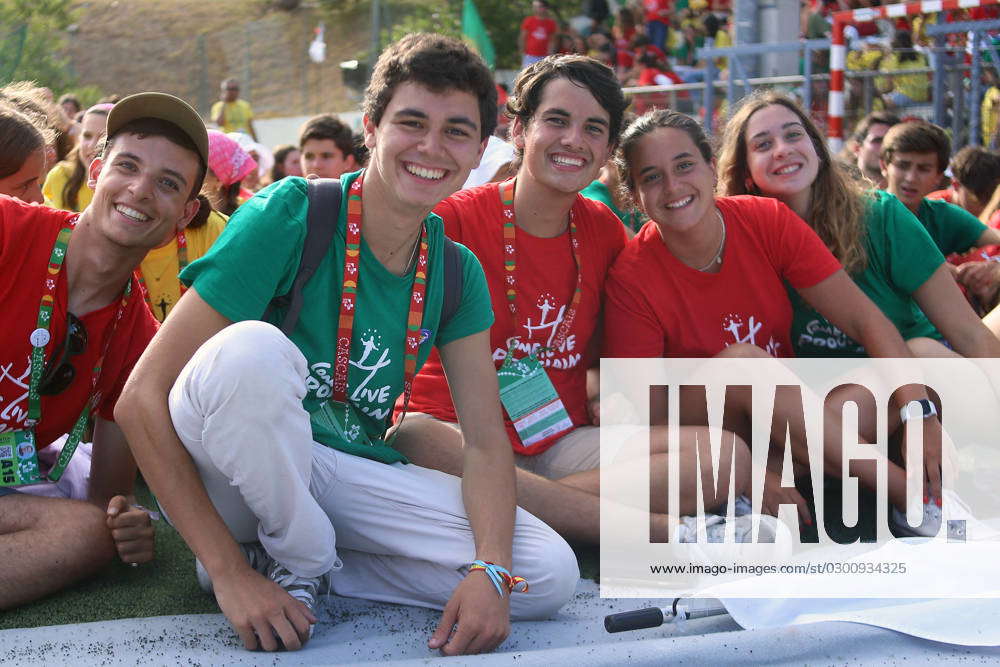 World Youth Day Day 2 - Lisbon Young people gather at the Salesian work ...