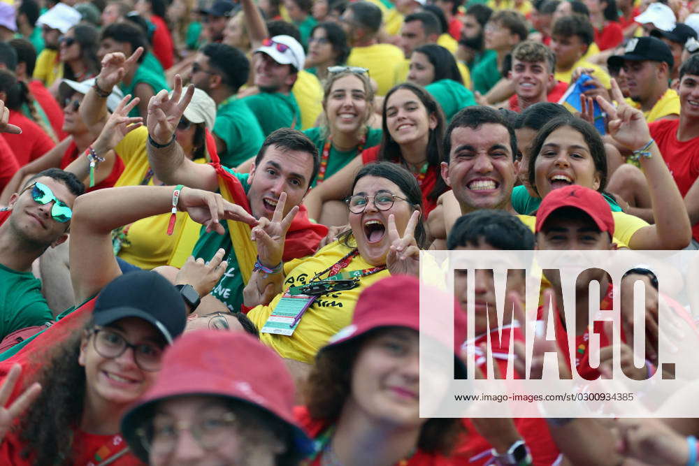 World Youth Day Day 2 - Lisbon Young people gather at the Salesian work ...