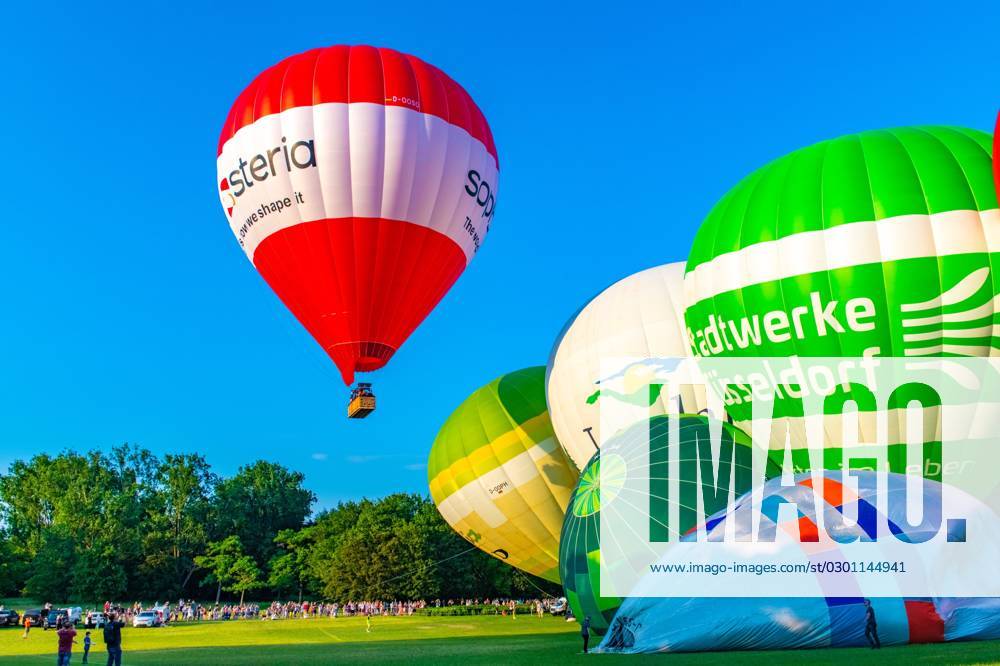 Balloon Festival in the Bonn Rhine Floodplains Balloon Festival in the