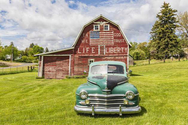 Latah, Washington State, USA. Vintage Plymouth Super De Luxe automobile ...