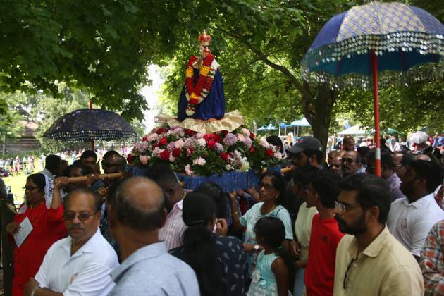 Tamil Catholics Take Part In The Feast Of Our Lady Of Madhu Tamil ...