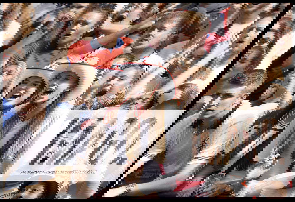 . 20 08 2023. London, United Kingdom. Frustrated lioness fans at the