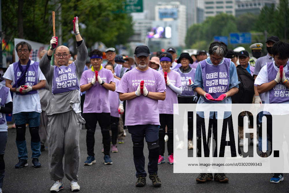 300 Days After The Seoul Halloween Crowd Crush The Bereaved Families Of ...