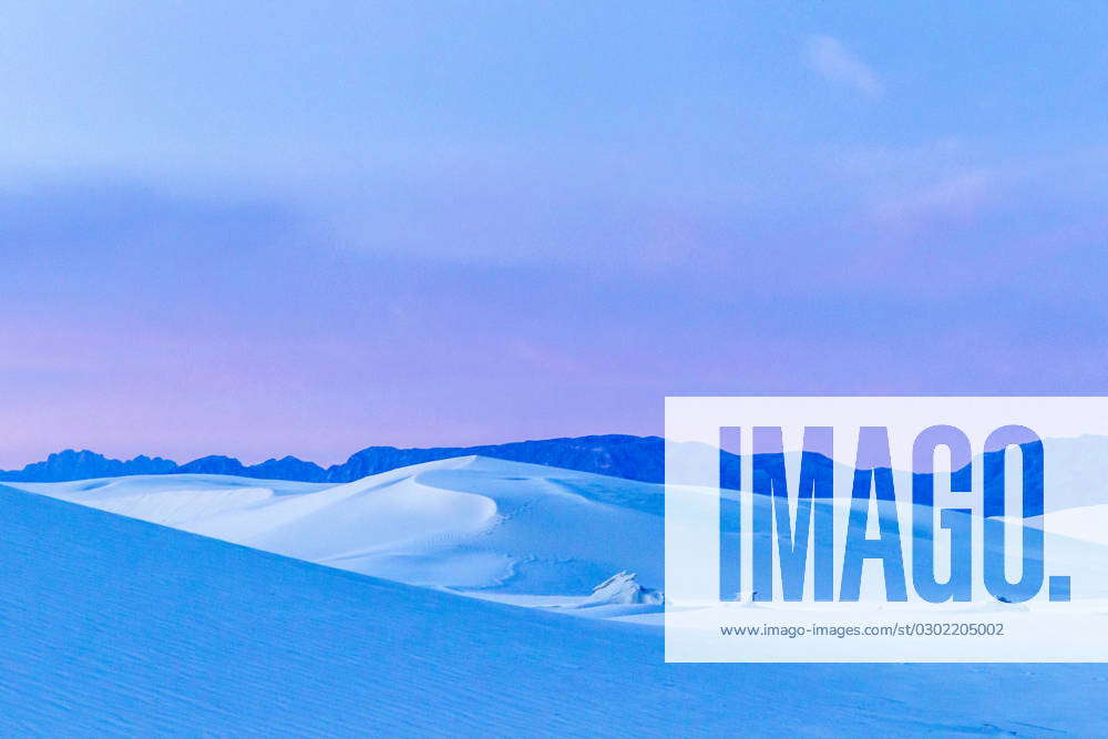 USA, New Mexico, White Sands National Park. Sand dunes at sunrise ...