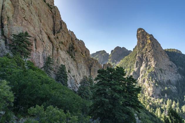 USA, New Mexico, Sandia Mountains. Mountain landscape on La Luz Trail