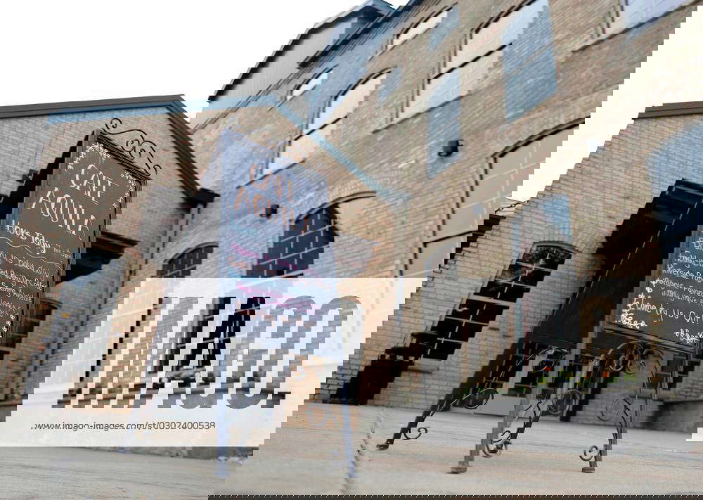 Syndication The PostCrescent CafÃ Aquila, open in the former River