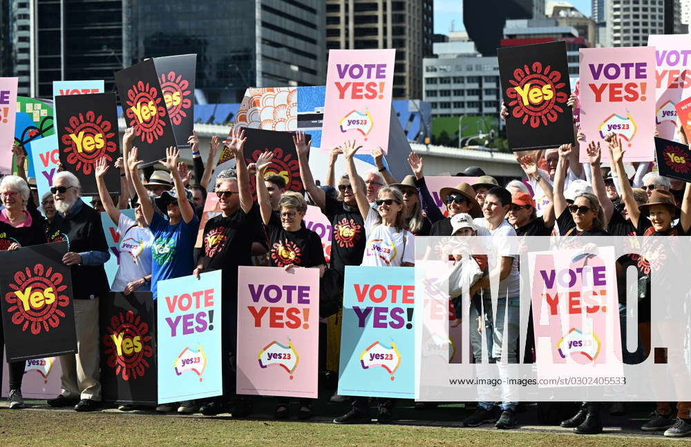 Voice Campaign Brisbane Yes23 Supporters Are Seen At The Yes Campaign