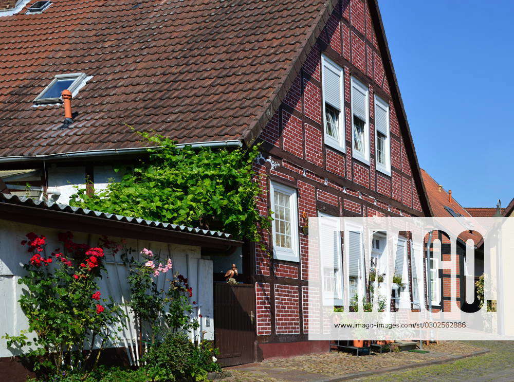 Historisches Bauwerk in der Stadt Hoy am Fuss Weser, Niedersachsen ...