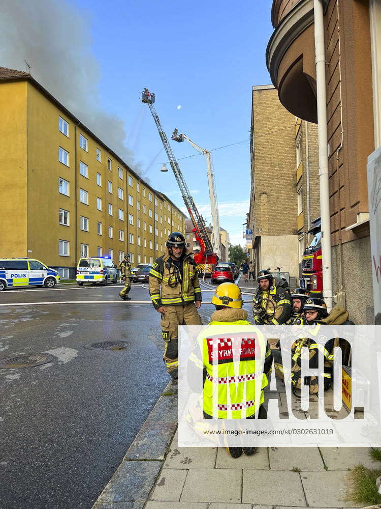 NorrkÖping 20230903 A Suspected Blast Has Occurred In A Residential Building In Central Norrköping 