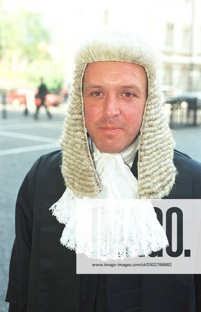 MARTIN KINGSTON QC New Queen s Counsel COMPULSORY CREDIT UPPA