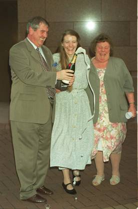 DIANE BLOOD British Widow With her parents MICHAEL and SHEILA McMAHON ...