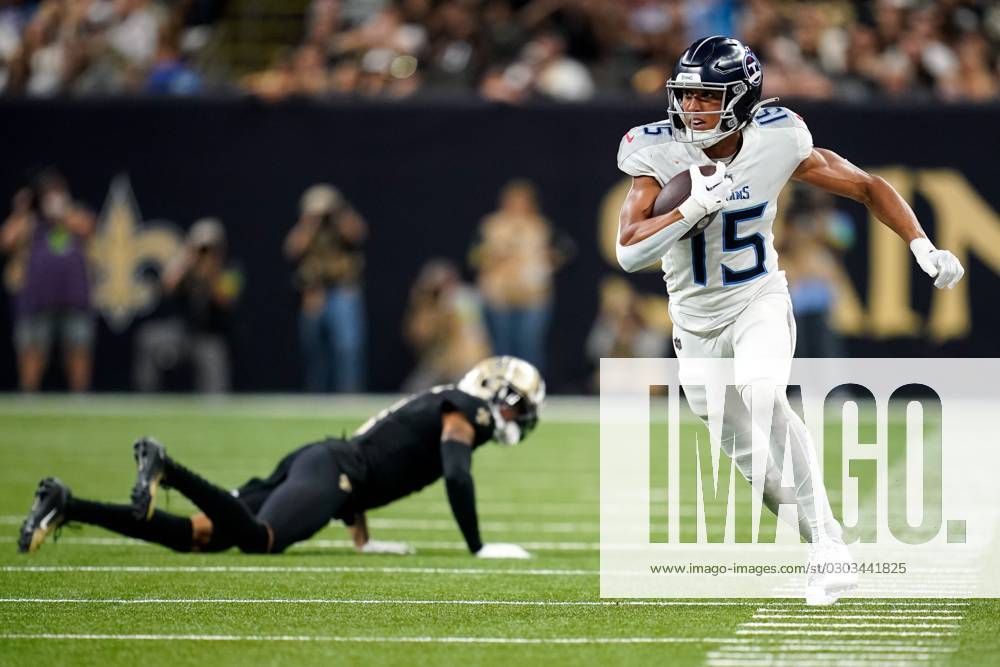 Tennessee Titans wide receiver Nick Westbrook-Ikhine (15) runs a