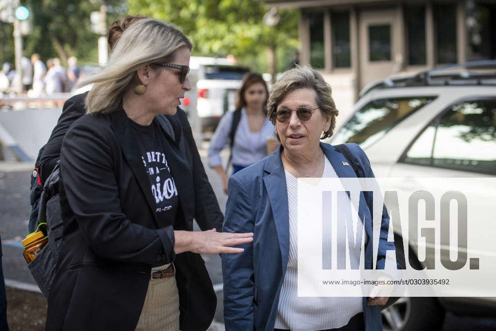 Meredith Randi Meredith Stiehm, President, Writers Guild of America, left, and Randi ...