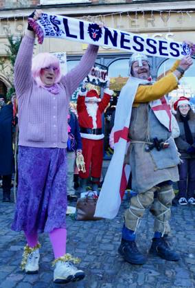 Boxing Day Mummers Play The Wantage Mummers perform their annual play ...