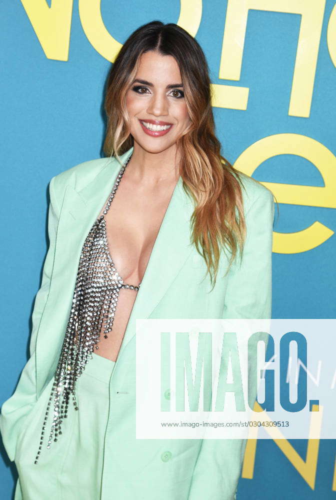 natalie-morales-at-no-hard-feelings-new-york-premiere-at-amc-lincoln