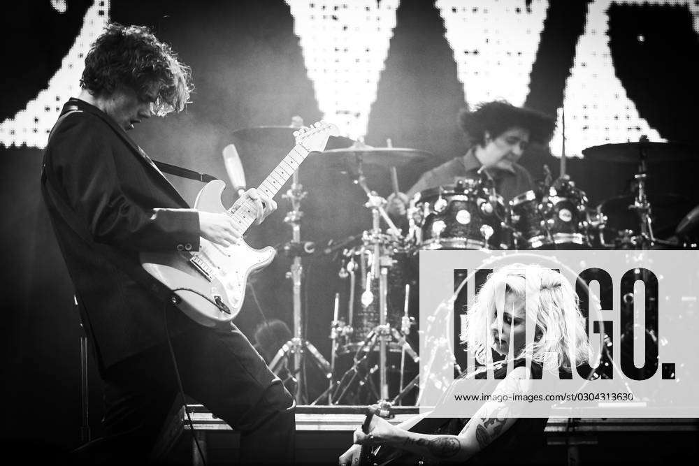 Glastonbury Festival 2023 Hugo Silvani, Heather Baron-Gracie and Ciara ...