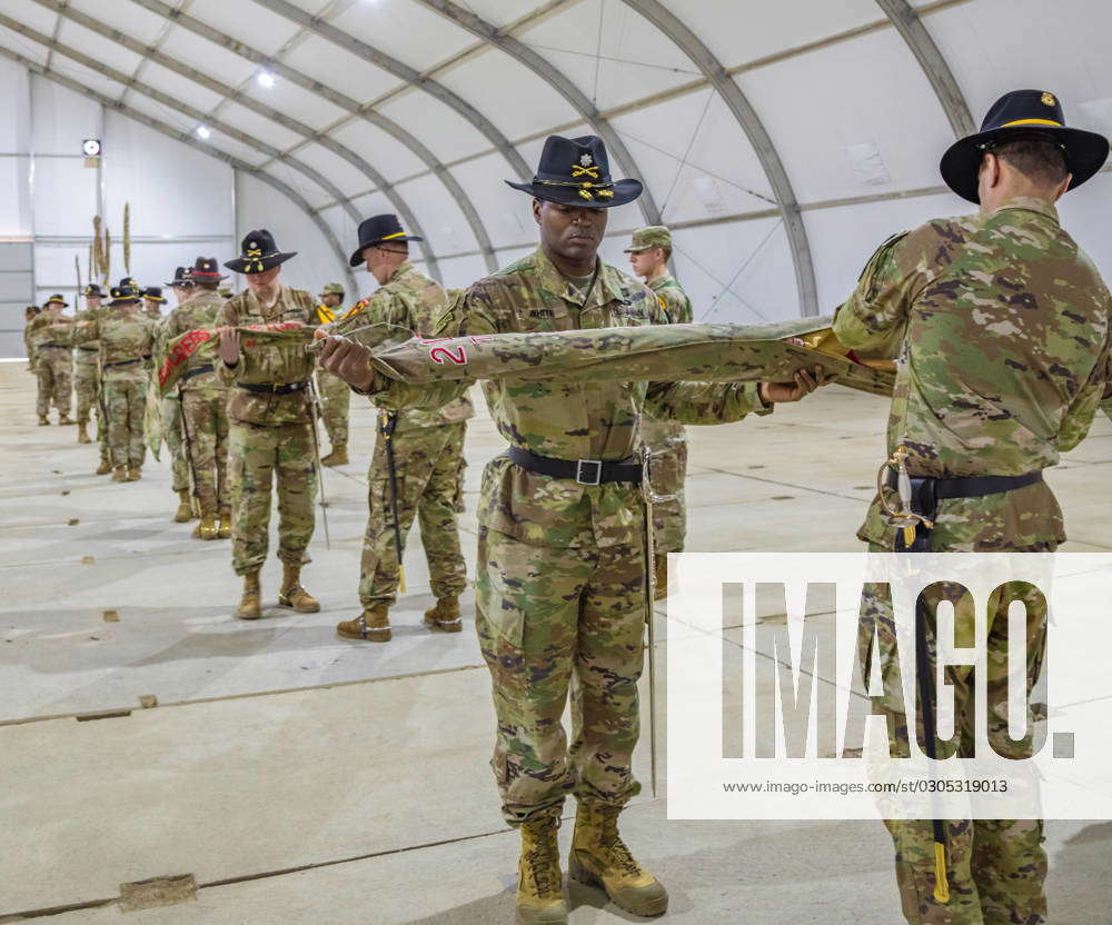 U.S. Soldiers assigned to the 3rd Armored Brigade Combat Team, 1st ...