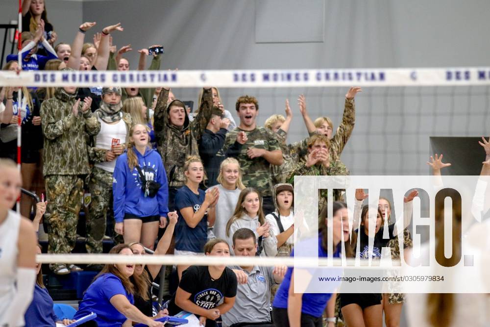 Syndication The Des Moines Register Van Meter fans cheer on the