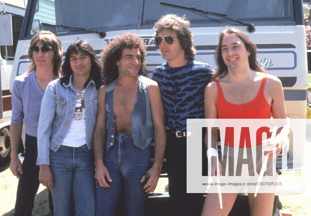 Perry Neal Journey Journey 1971 Ross Valory, Steve Perry, Neal Schon, Jonathan ...