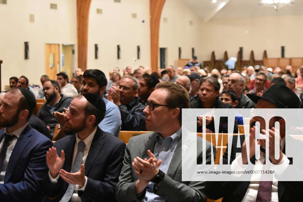 Synagogue Rally Rally In Support Of Israel At Orthodox Synagogue In Fair Lawn, US - 09 ...