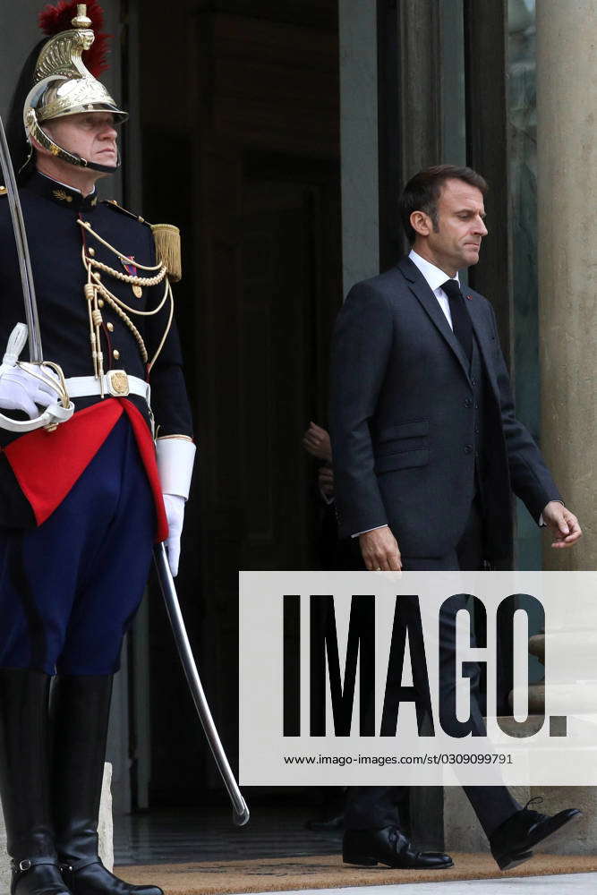 Le PrÃ Sident De La RÃ Publique Francaise, Emmannuel Macron Recoit Le ...