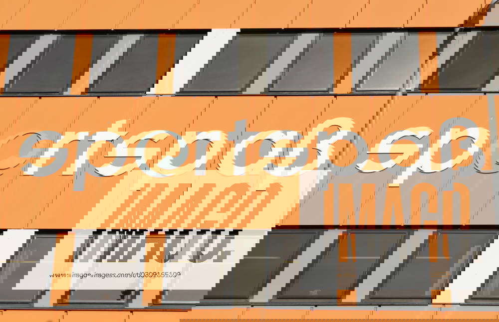 The sports center City North of the leisure sports club sportspaß at Überseering 19 City North