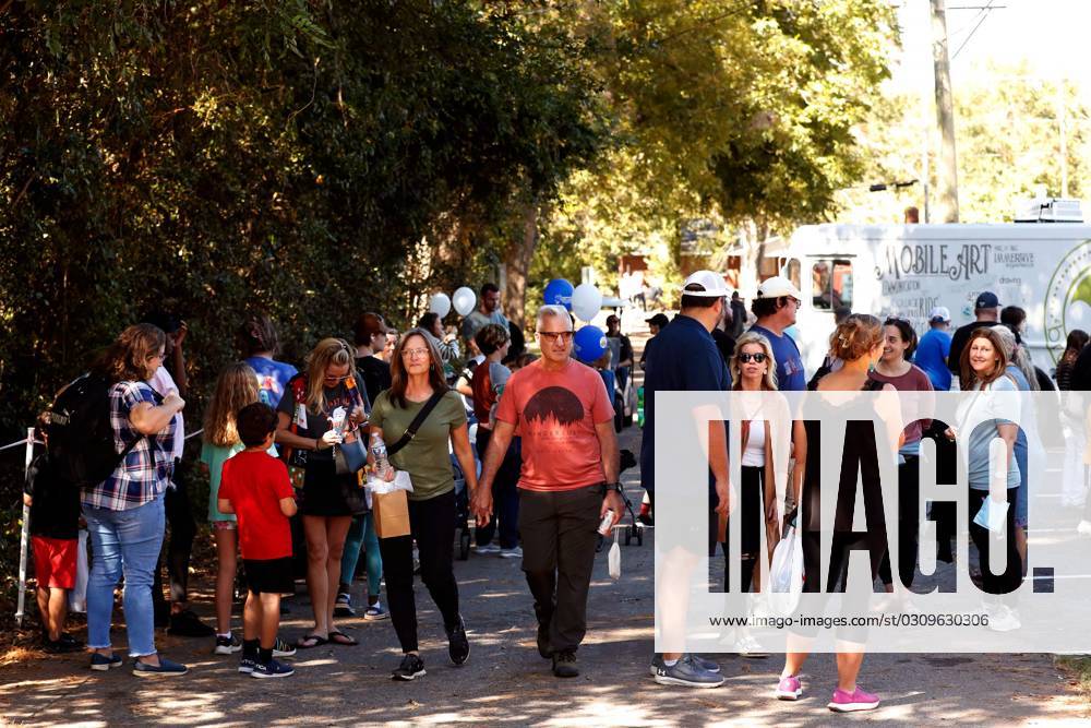 Syndication Online Athens Locals packed the Oconee Fall Festival in