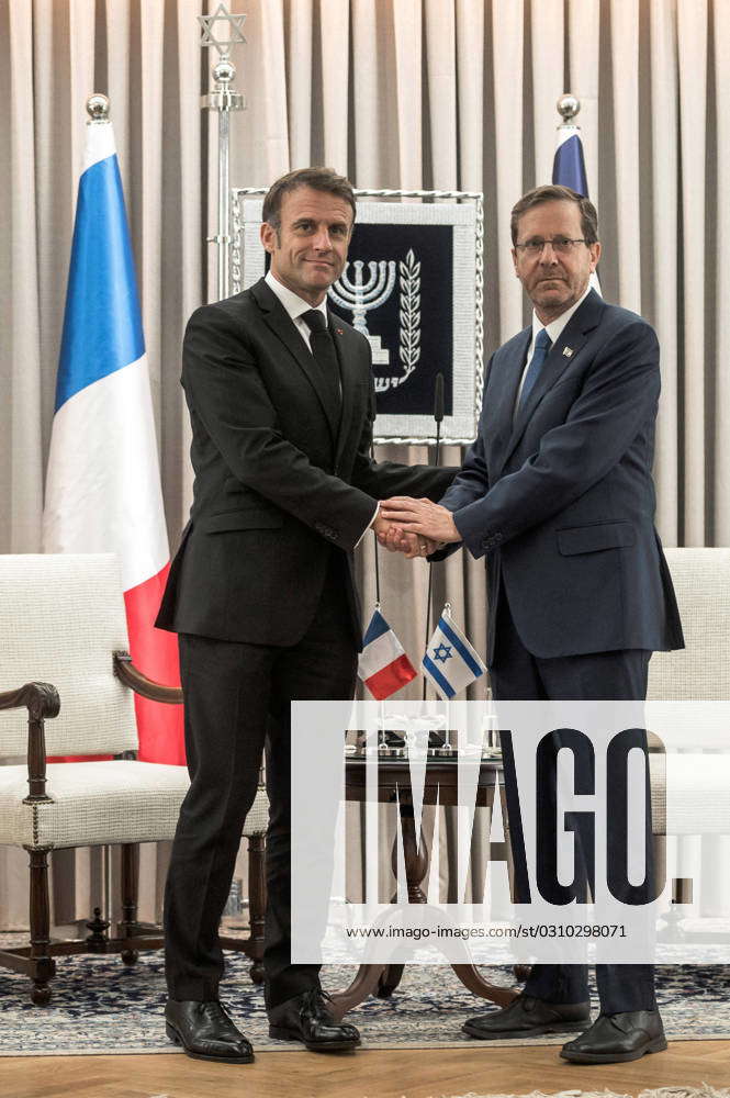 Le PrÃ Sident Emmanuel Macron Est En Visite En IsraÃ«l Quelques Jours ...