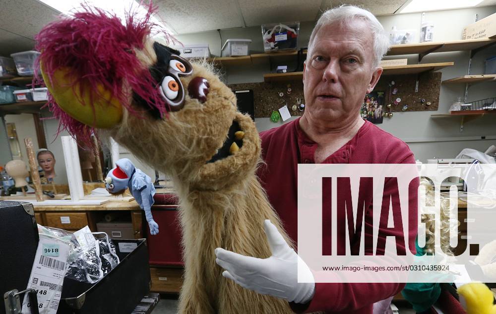 Syndication: The Ames Tribune Stan Rabe, the producer of the Avenue-Q ...