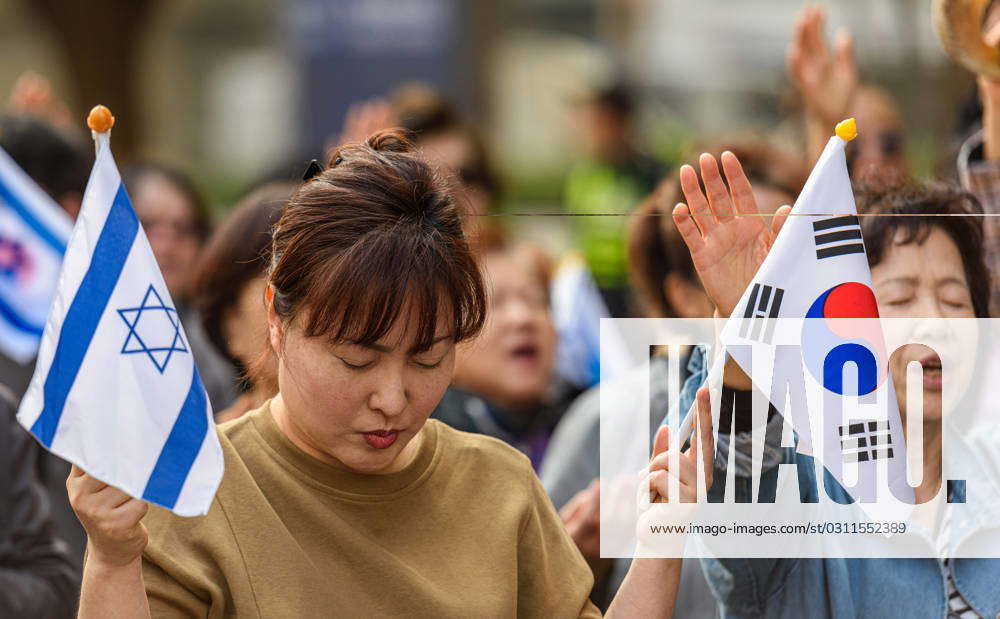 October 31, 2023, Seoul, South Korea: A South Korean Israel supporter ...