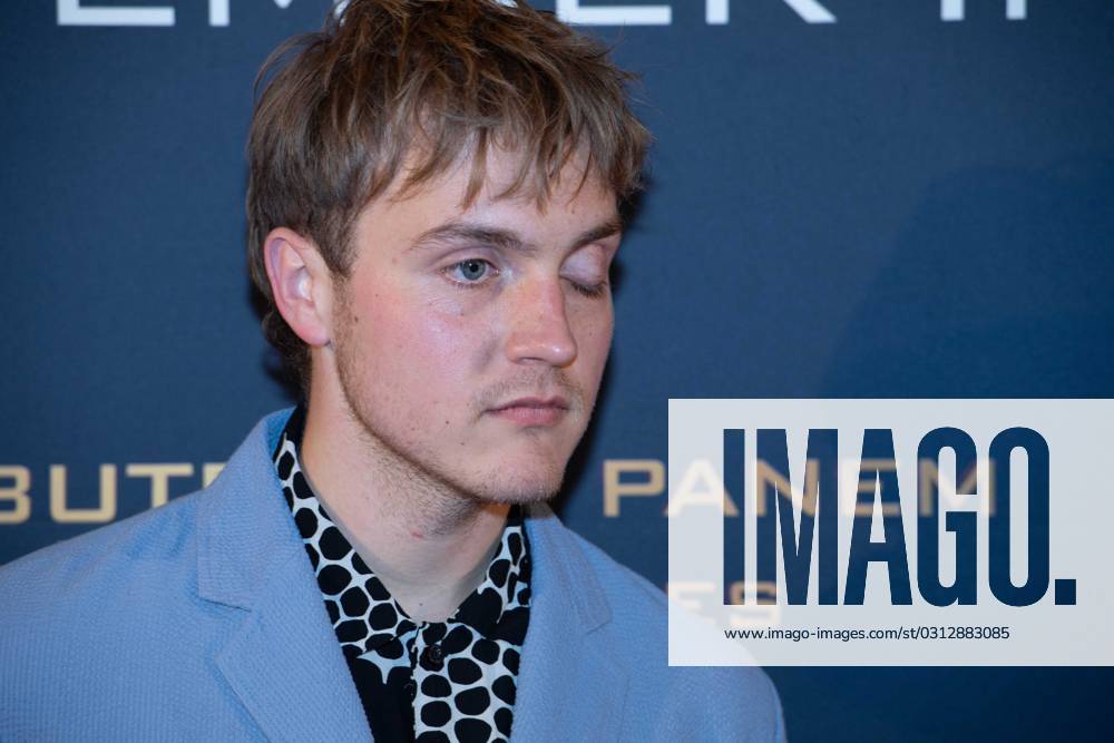 Kjell BRUTSCHEIDT, actor, portrait, portrait, cropped single image, single motif, red carpet, red