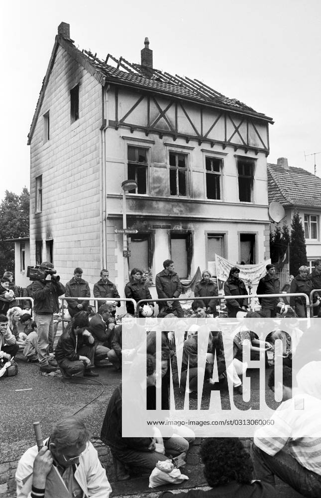 Germany, Solingen, 30 05 1993 Archive 40 48 07 Solingen arson attack ...