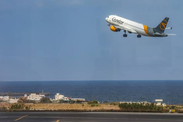 Condor Airbus A320 Departing From Crete Island Close up of a departing ...