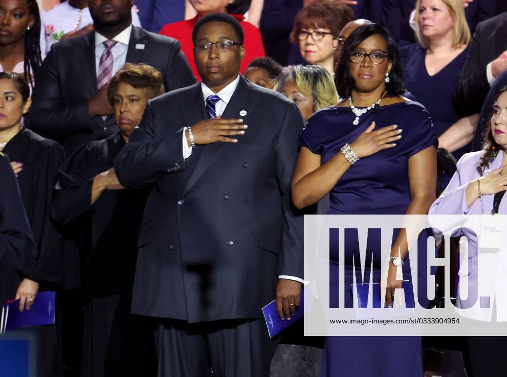 November 10, 2023: Ald. Jason Ervin and his wife, City Treasurer ...