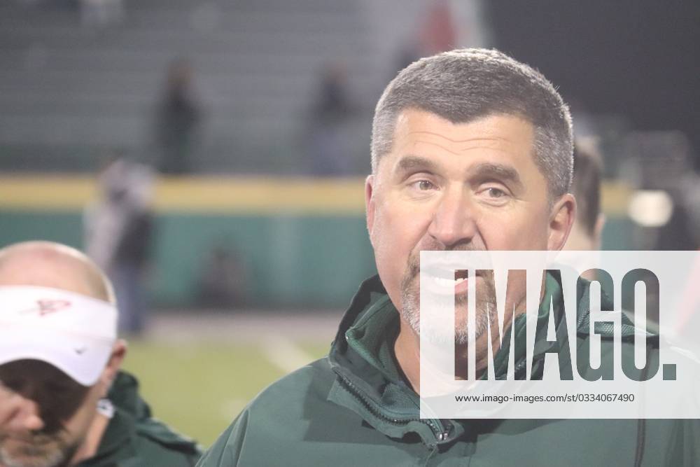 Syndication The NewsMessenger Oak Harbor coach Mike May reminds
