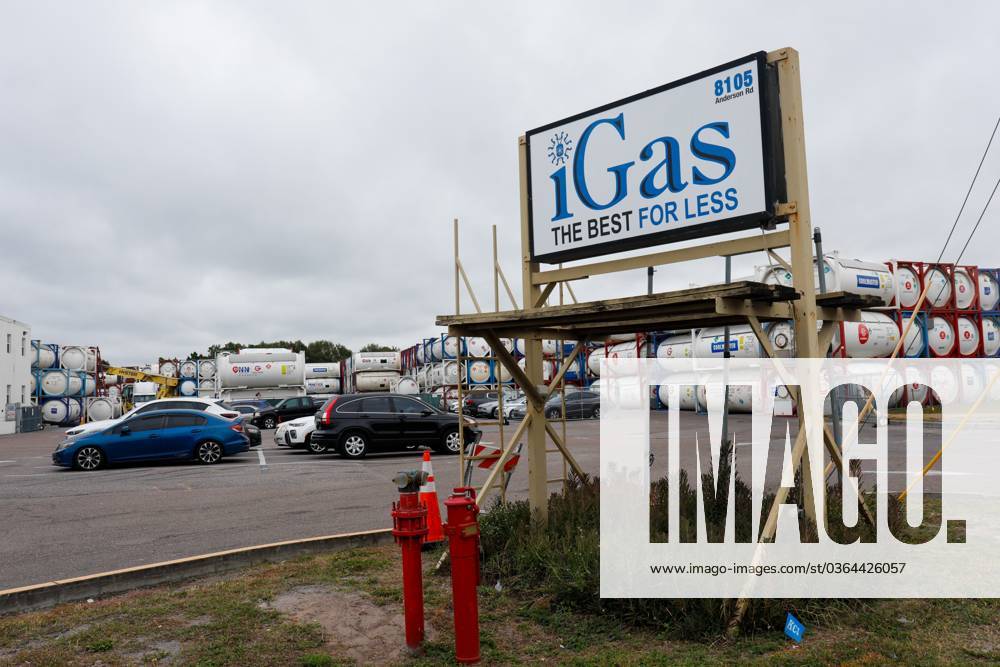 November 14, 2023, Tampa, Florida, USA The exterior of iGas USA, Inc