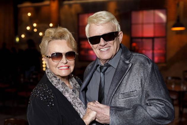 Pop singer Heino Heinz Georg Kramm with his wife Hannelore Kramm l at the  recording of the WDR talk